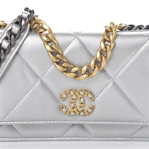 Chanel 19 Wallet On Chain Metallic 